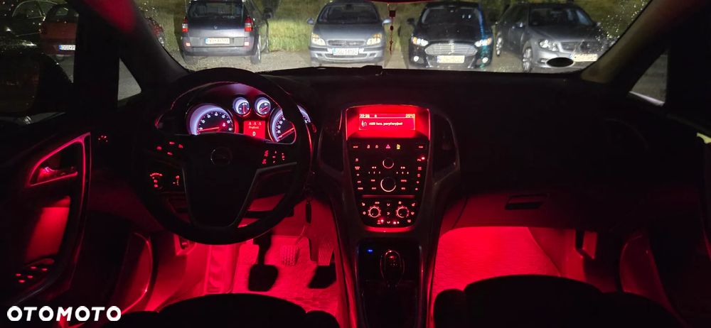 Opel Astra 1.6 T Sport - 11