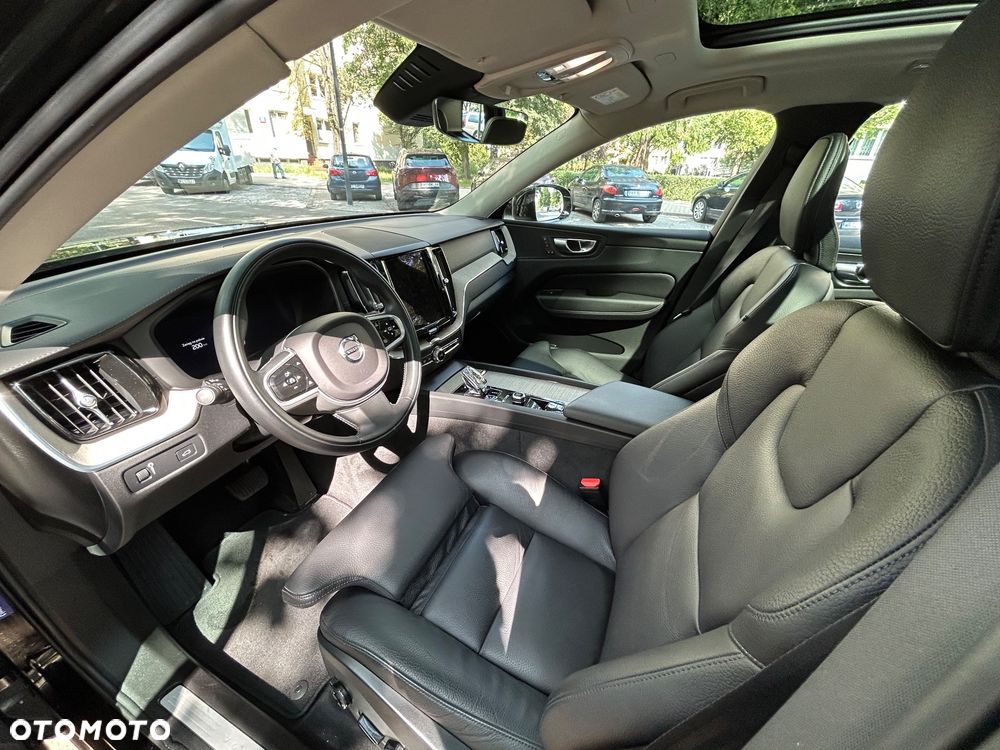 Volvo XC 60 B4 D AWD Inscription - 16