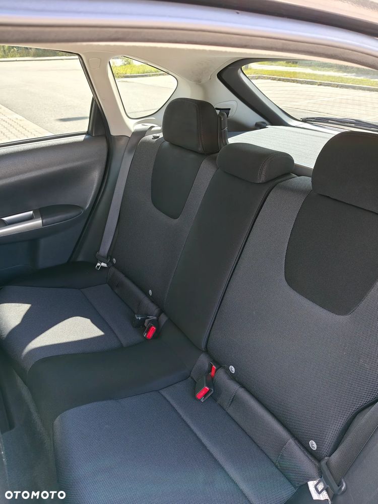Subaru Impreza 2.0 RS - 13