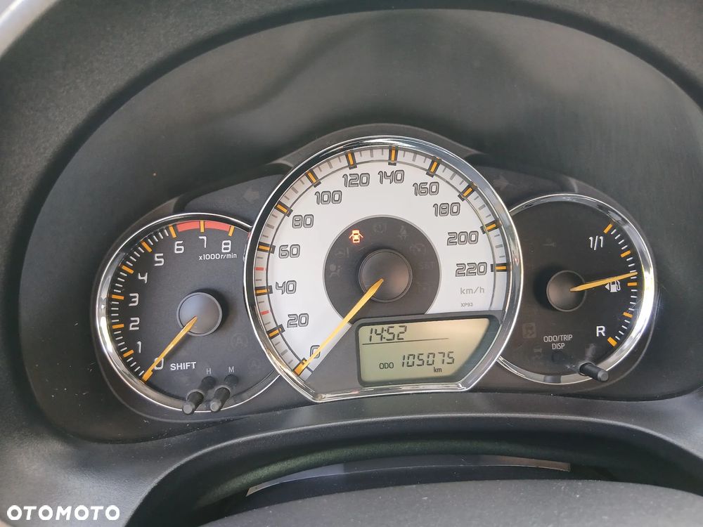 Toyota Yaris 1.33 Trend - 17