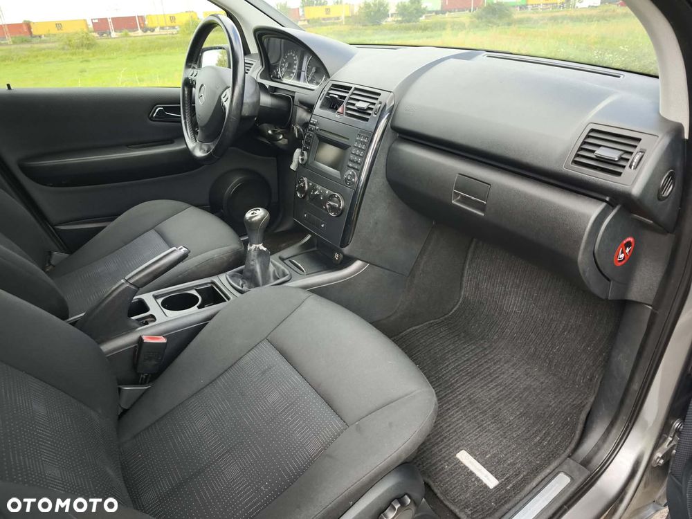 Mercedes-Benz Klasa A 180 CDI - 18