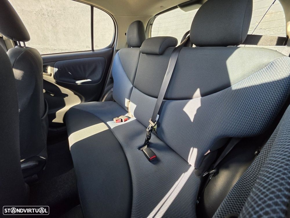 Toyota Yaris 1.0 Terra AC - 3