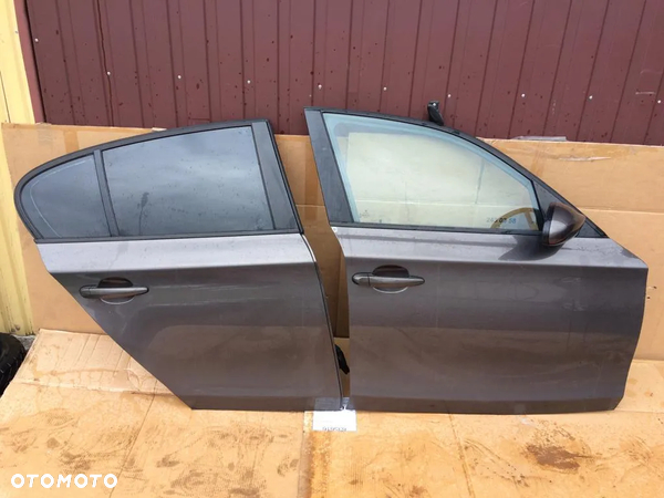 DRZWI PRAWE PRZÓD TYŁ BMW 1 E87