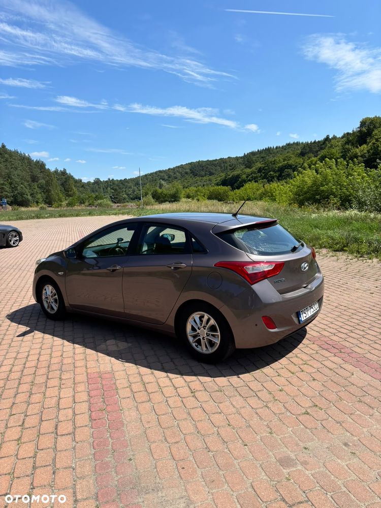 Hyundai i30 1.4 Comfort - 4