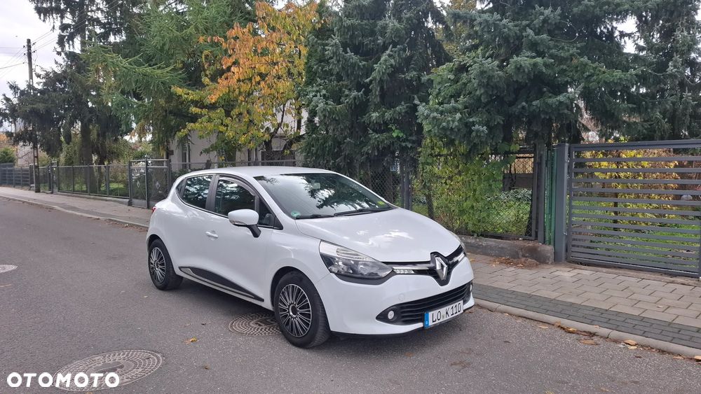 Renault Clio 1.2 16V 75 Life - 8