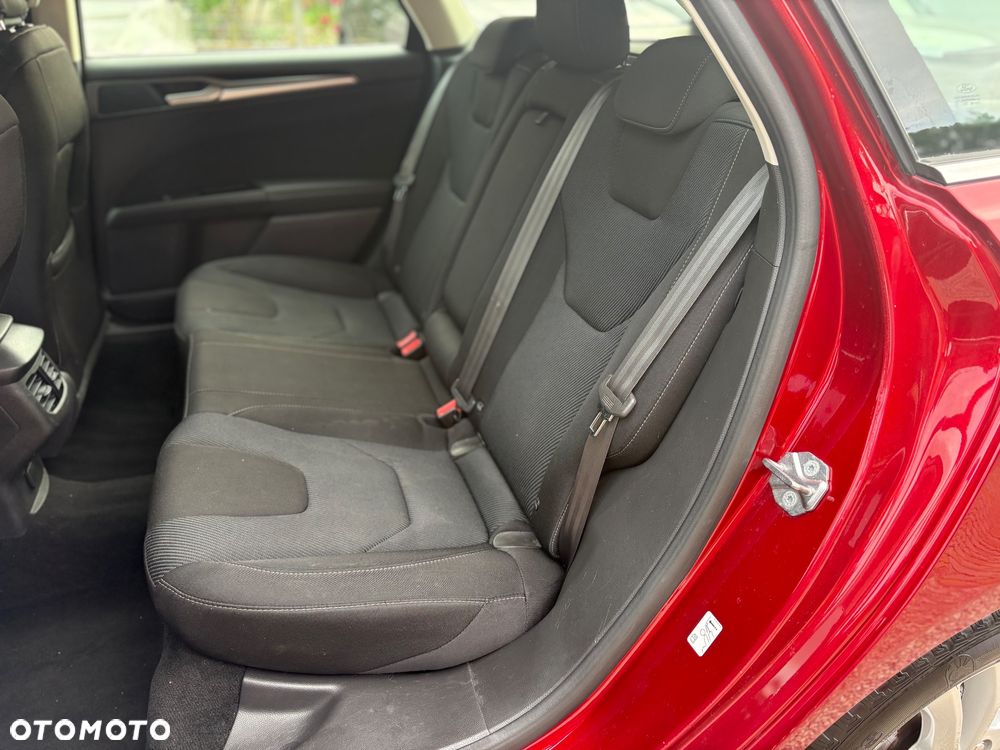 Ford Mondeo 1.5 EcoBoost Ambiente Plus - 20