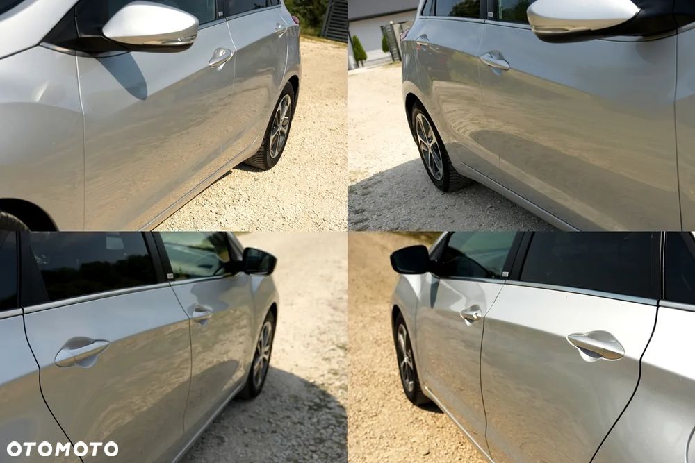 Hyundai i30 blue 1.6 GDI Passion - 13