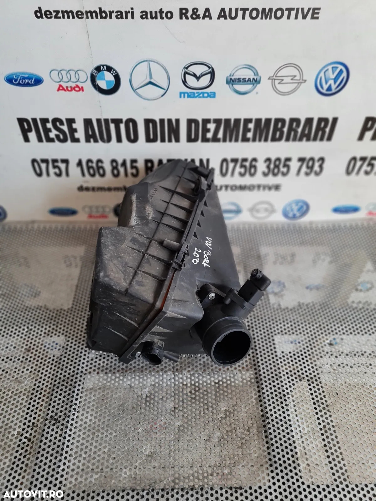 Carcasa Filtru Aer Vw Bora Golf 4 2.0 Benzina  - Dezmembrari Arad - 6
