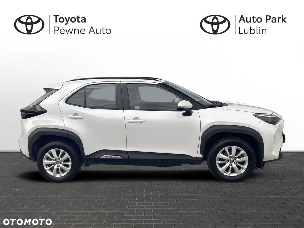 Toyota Yaris Cross Hybrid 1.5 Comfort 4x4 - 6