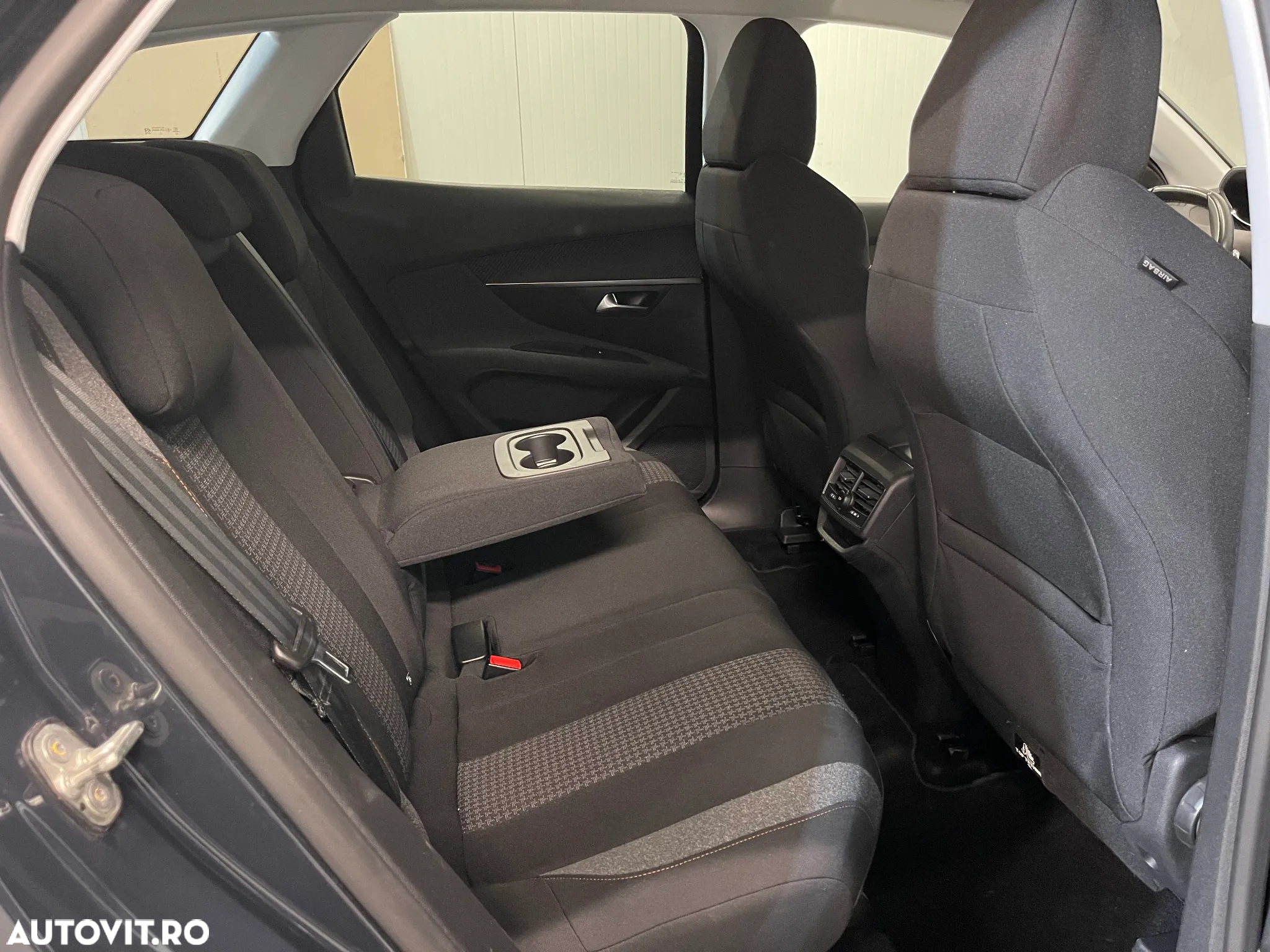 Peugeot 3008 BlueHDi 130 Stop & Start EAT8 Active Pack - 9