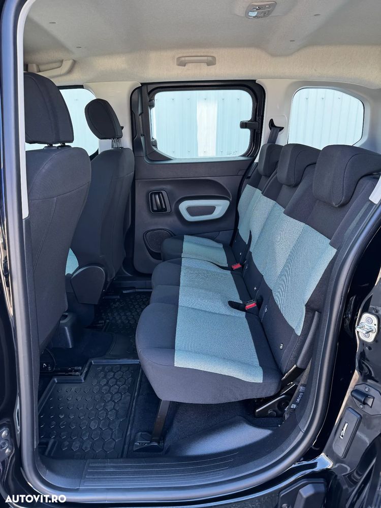 Citroën Berlingo 1.2 PureTech 110 S&S BVM6 Live - 11