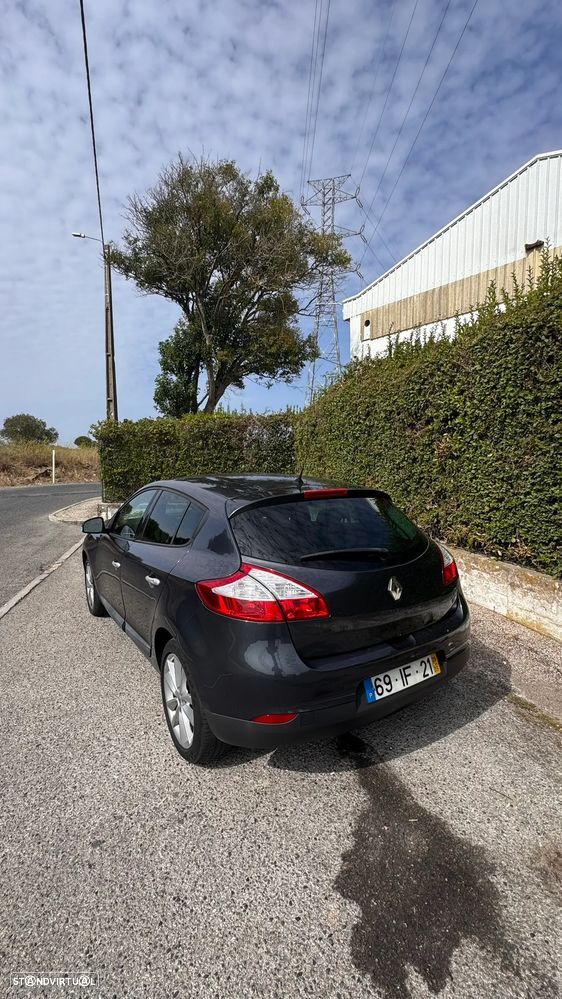 Renault Mégane 1.5 dCi Confort - 5