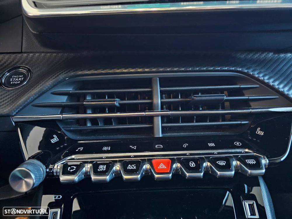 Peugeot e-208 50 kWh GT Line - 30