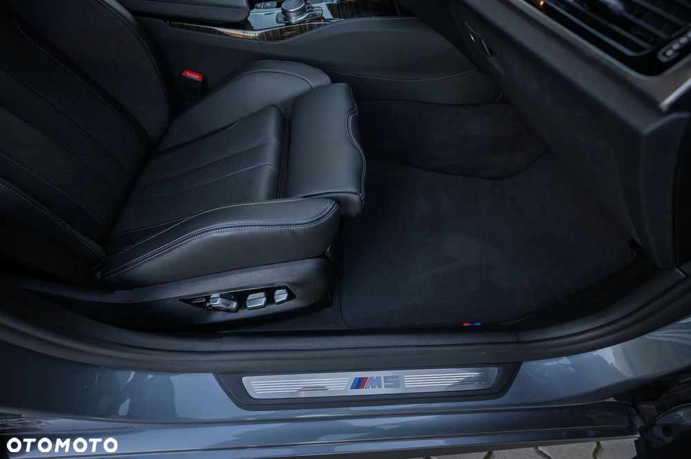 BMW M5 - 23