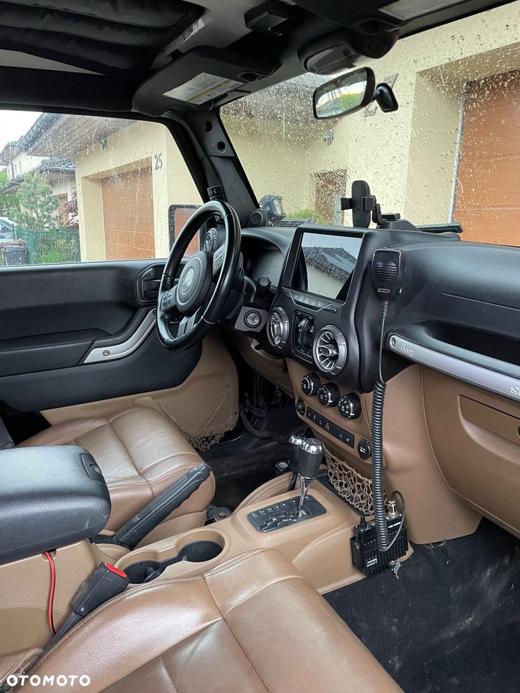 Jeep Wrangler Unlimited 3.8 Rubicon - 10