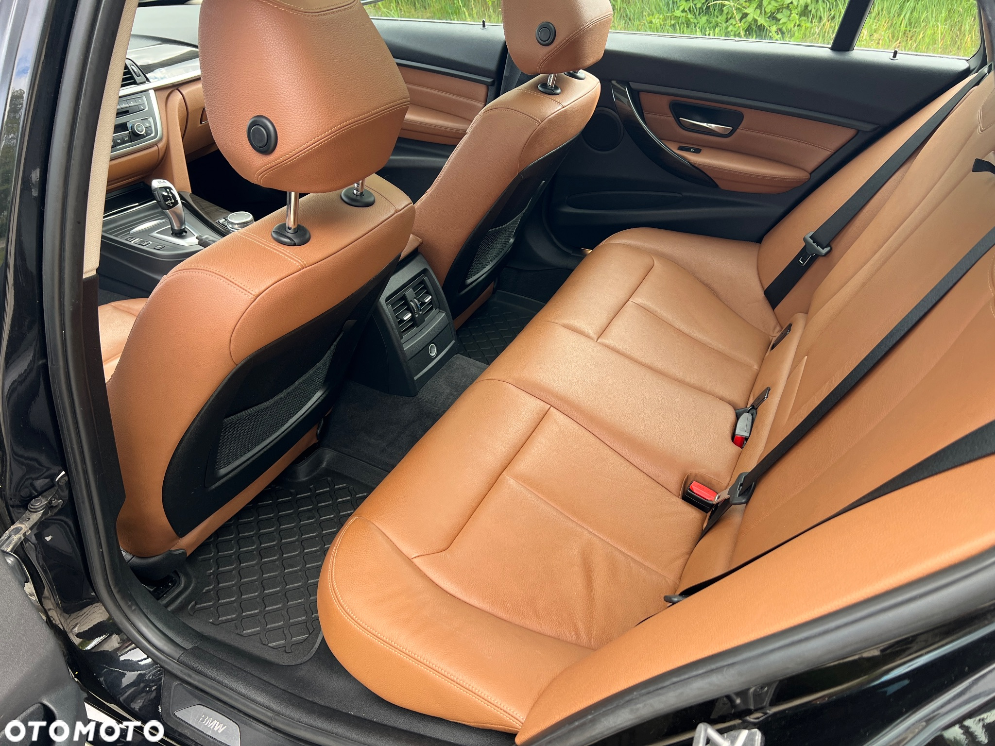 BMW Seria 3 318d Touring Luxury Line - 20