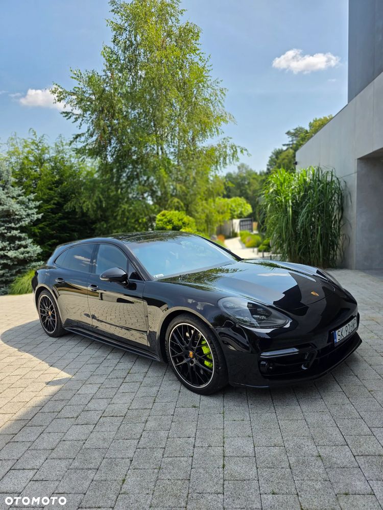 Porsche Panamera 4S E-Hybrid - 1