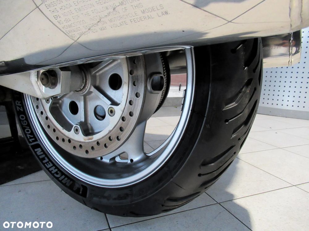 Honda ST - 30