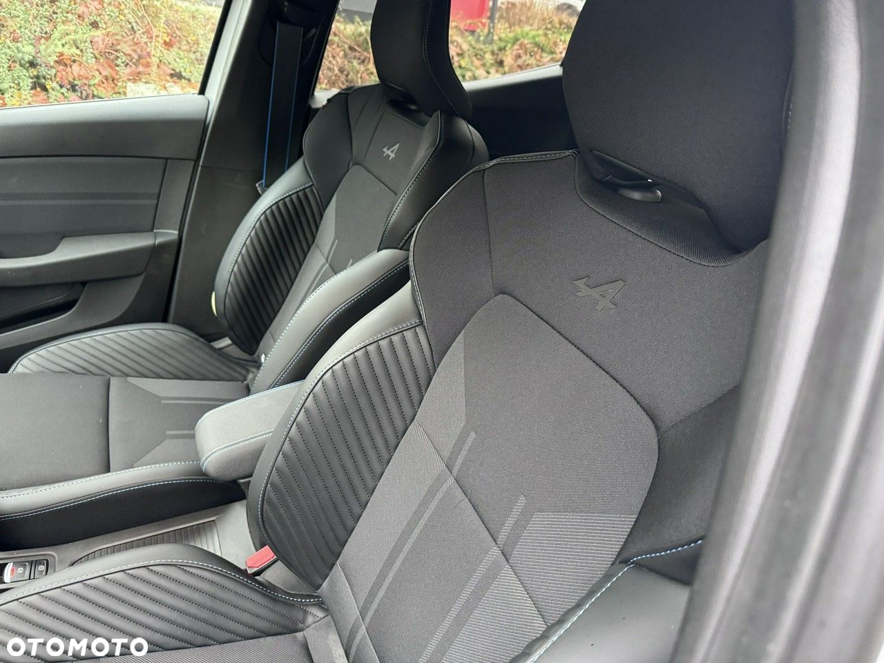 Renault Clio - 11
