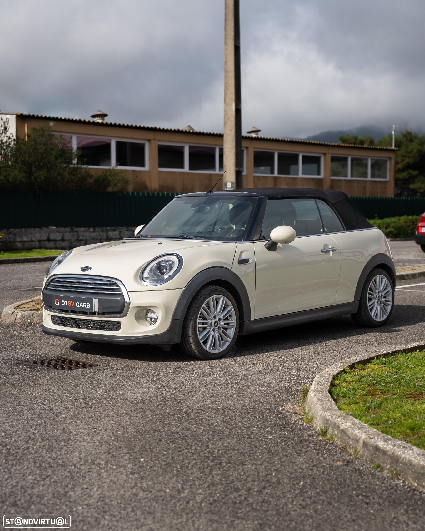 MINI Cabrio Cooper D - 3
