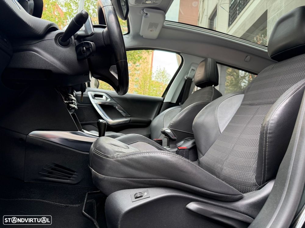 Peugeot 2008 1.6 e-HDi Allure 2-Tronic - 9