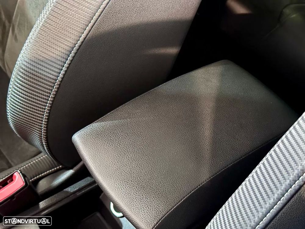 SEAT Leon 2.0 TSI Cupra DSG S/S - 32