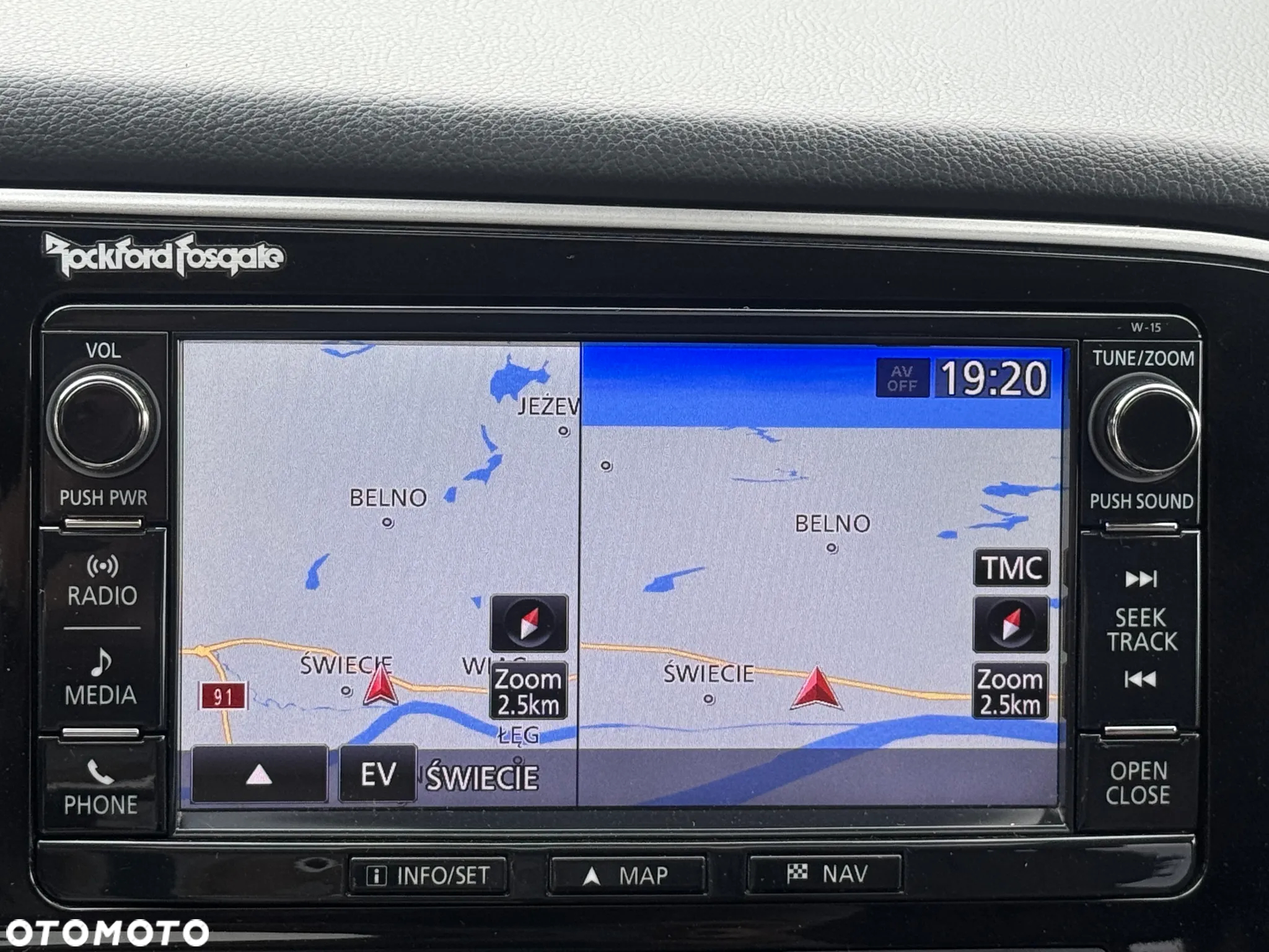Mitsubishi Outlander PHEV Instyle NAVI + - 22
