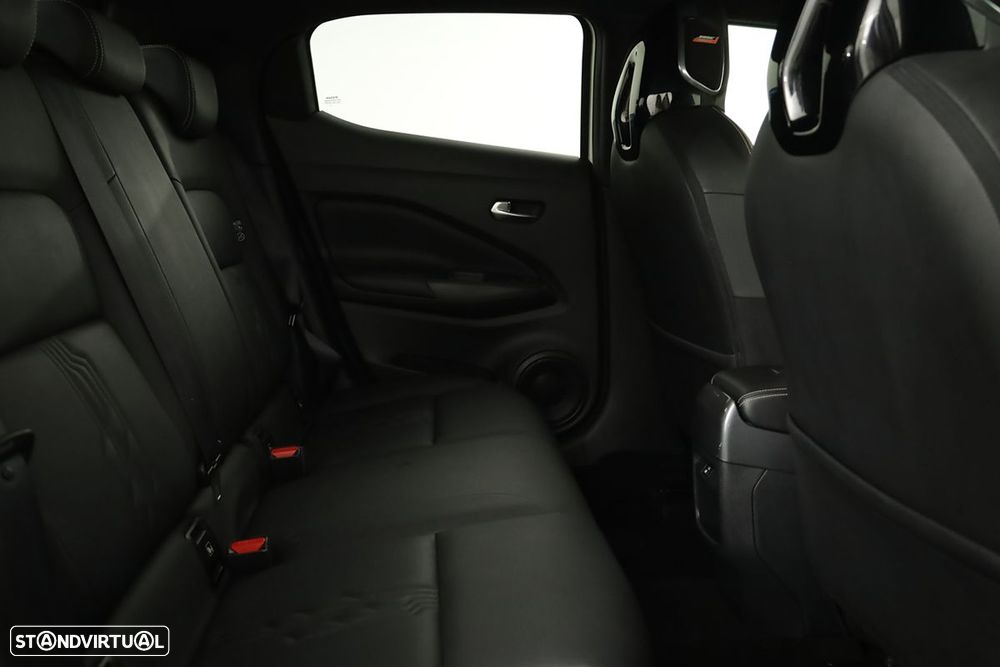 Nissan Juke 1.0 DIG-T Tekna - 22