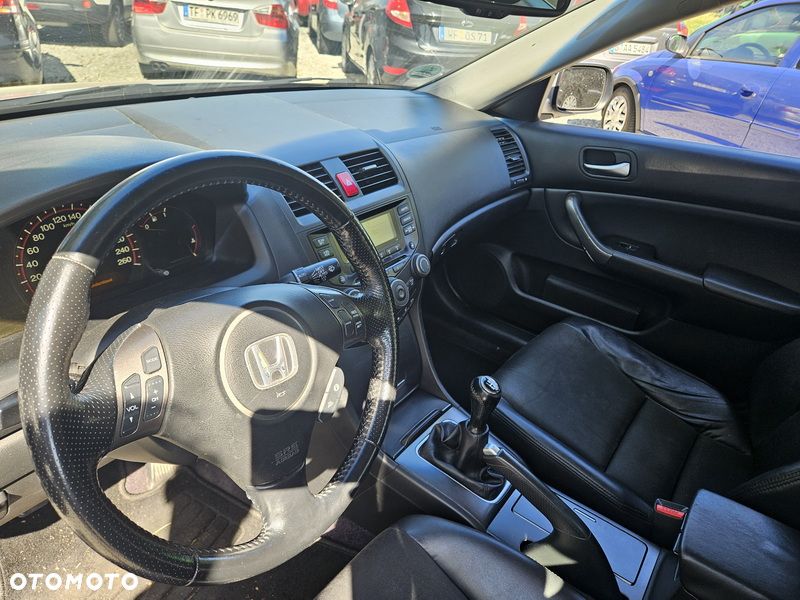 Honda Accord 2.0 Executive - 7