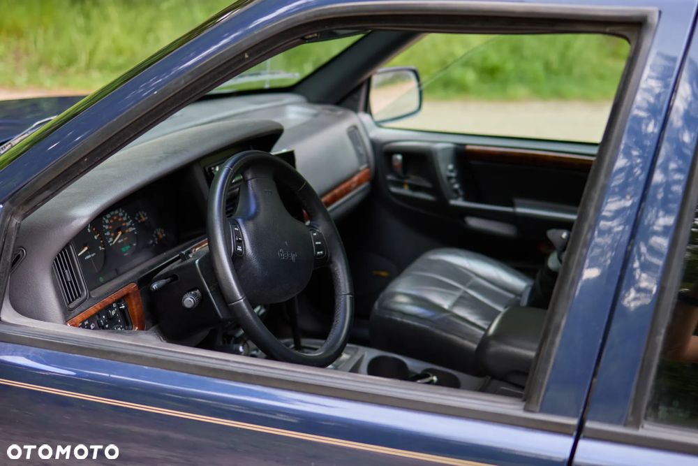 Jeep Grand Cherokee - 7