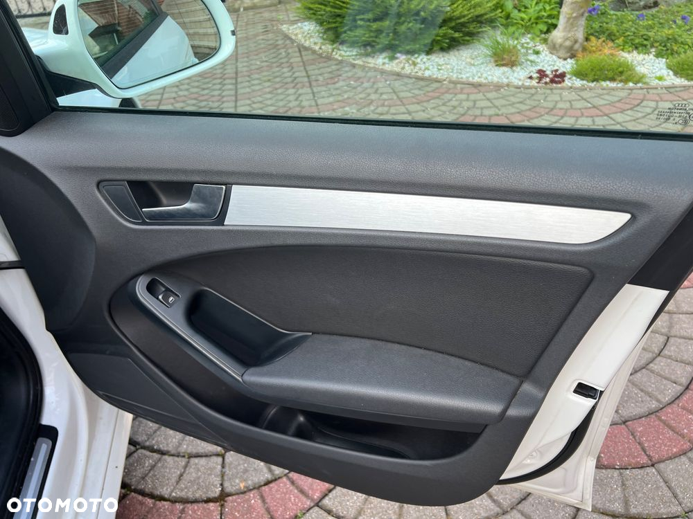 Audi A4 Avant - 15