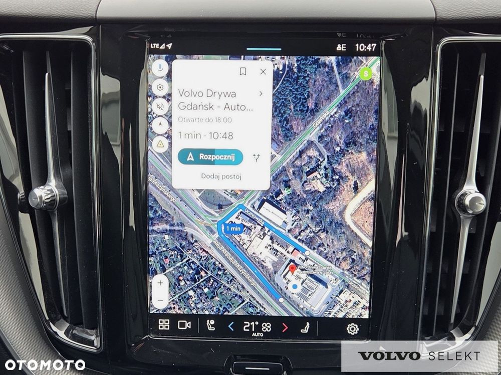 Volvo XC 60 B5 B AWD Plus Dark - 20
