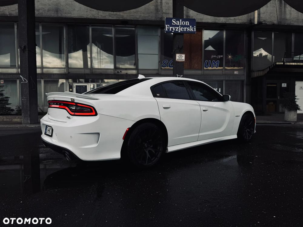 Dodge Charger 5.7 R/T - 6