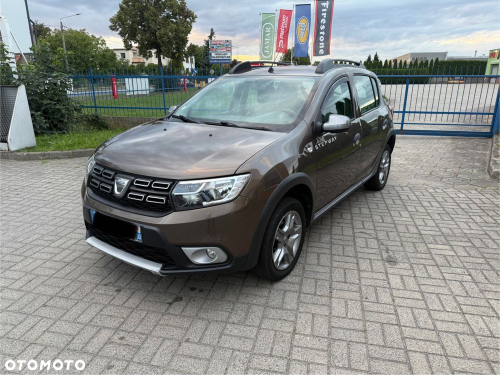Dacia Sandero Stepway Blue dCi 95 Celebration - 1