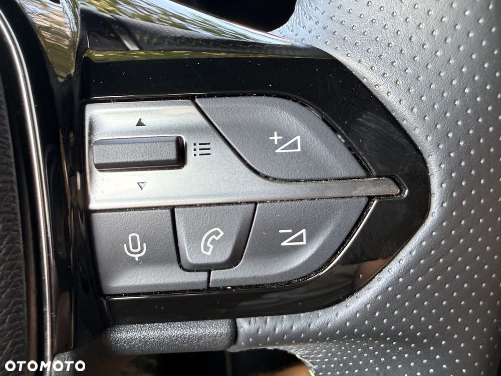 Peugeot 308 225 e-EAT8 GT - 12