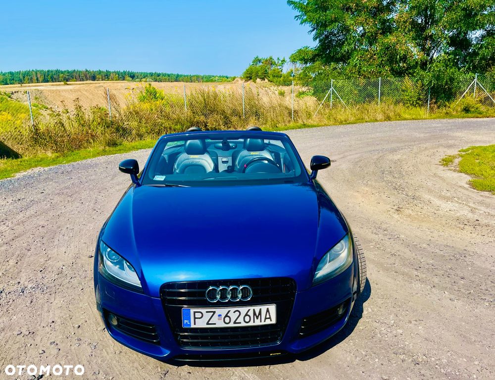 Audi TT Roadster - 16