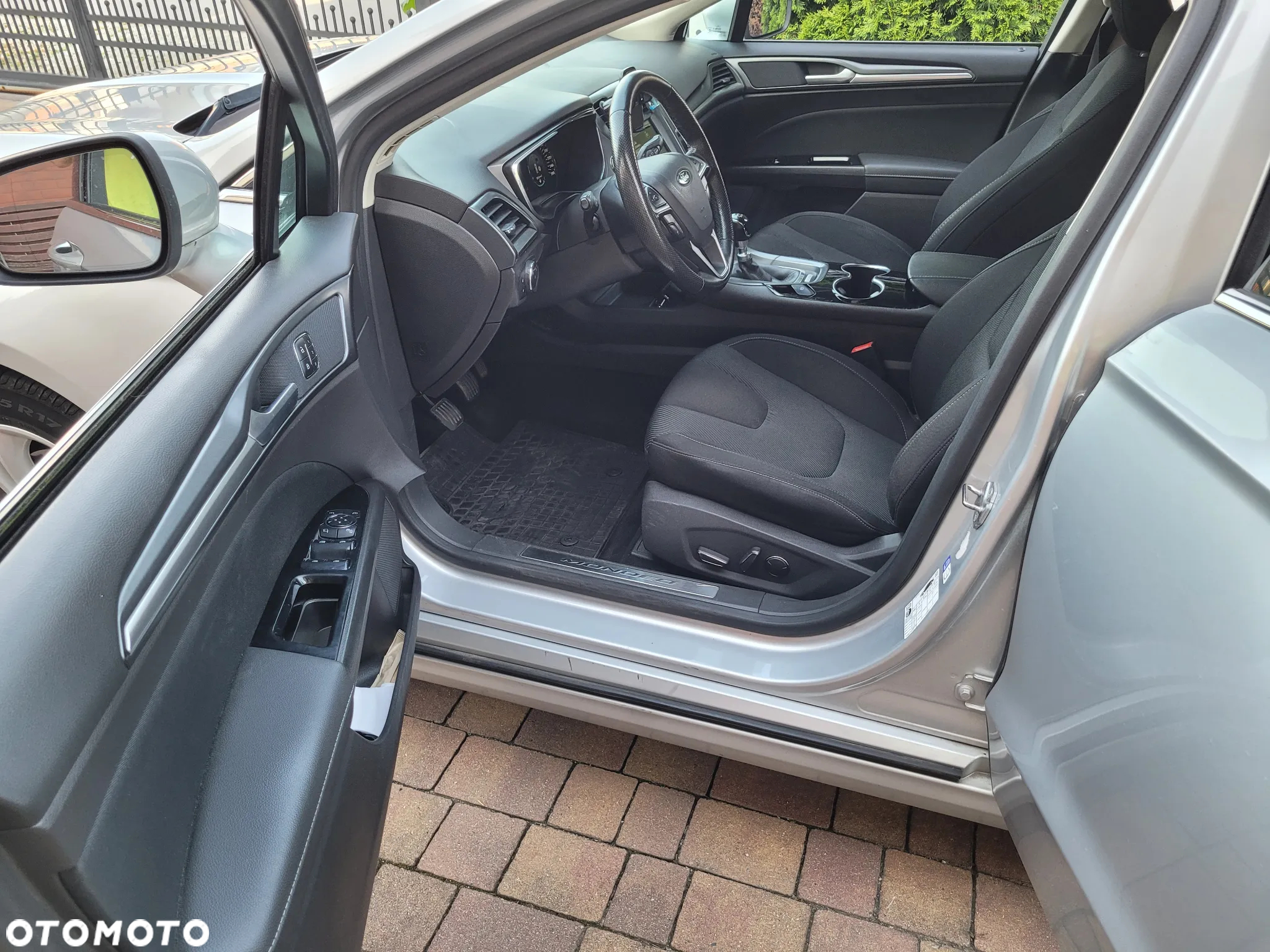 Ford Mondeo 2.0 TDCi Titanium - 13