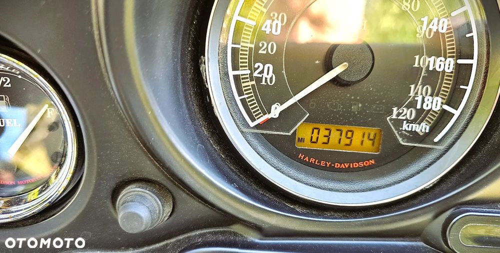 Harley-Davidson FLHTCU Ultra - 8