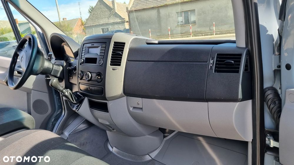 Mercedes-Benz Sprinter - 30