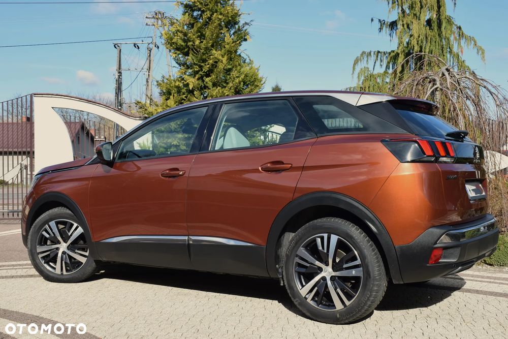 Peugeot 3008 1.5 BlueHDi Allure S&S - 18