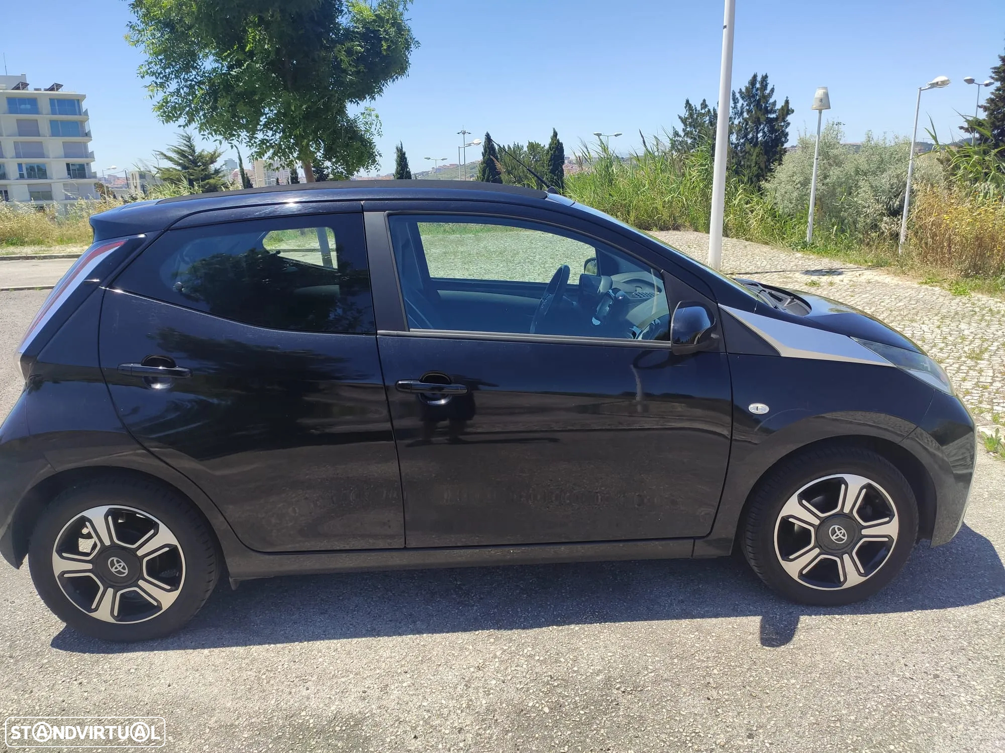 Toyota Aygo 1.0 X-Clusiv - 16