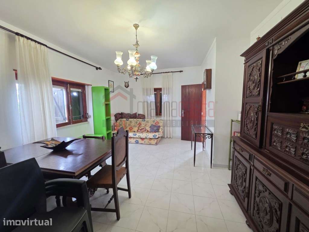 Moradia T3 com Anexo e Terreno em Atouguia da Baleia - Grande imagem: 4/41