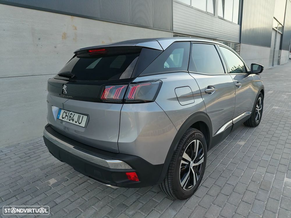Peugeot 3008 BlueHDi 130 Stop & Start EAT8 Allure - 4