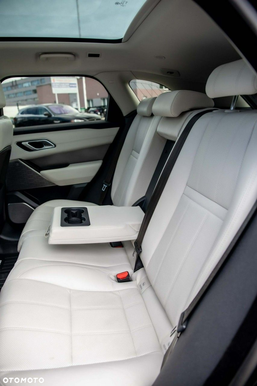 Land Rover Range Rover Velar - 28