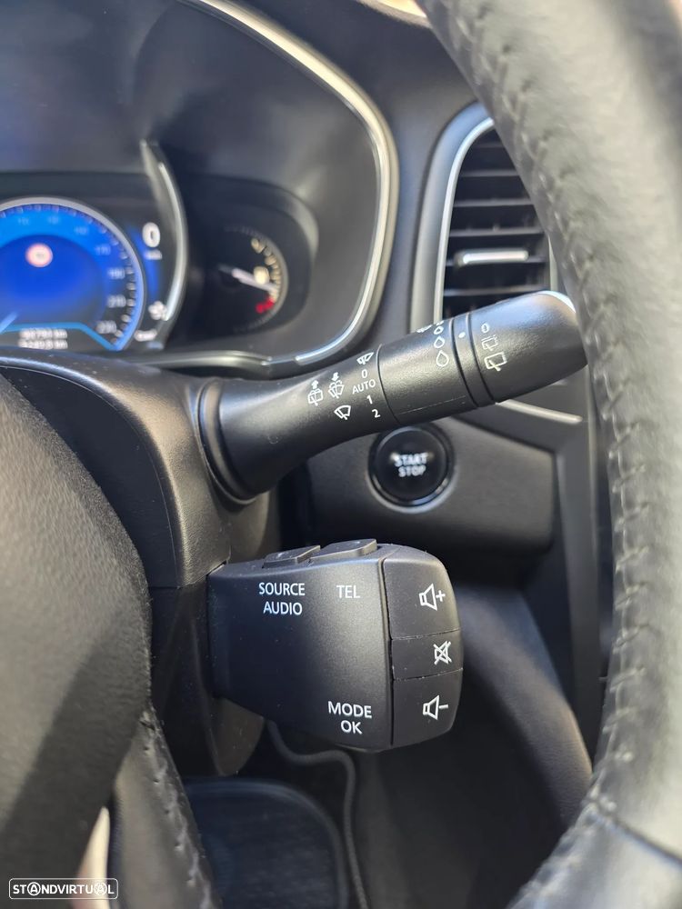 Renault Mégane Sport Tourer 1.5 dCi Intens - 33