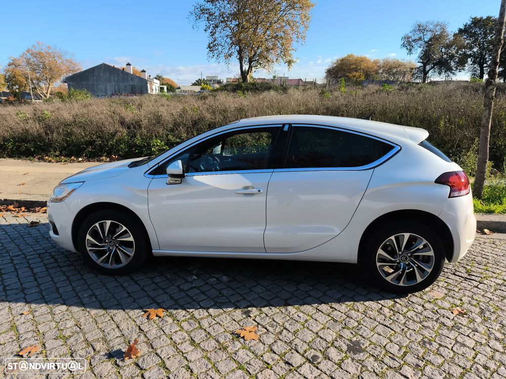 Citroën DS4 1.6 HDi So Chic - 2