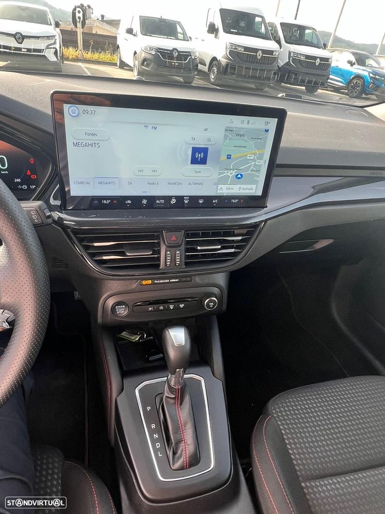 Ford Focus 1.0 EcoBoost MHEV ST-Line X Aut. - 2