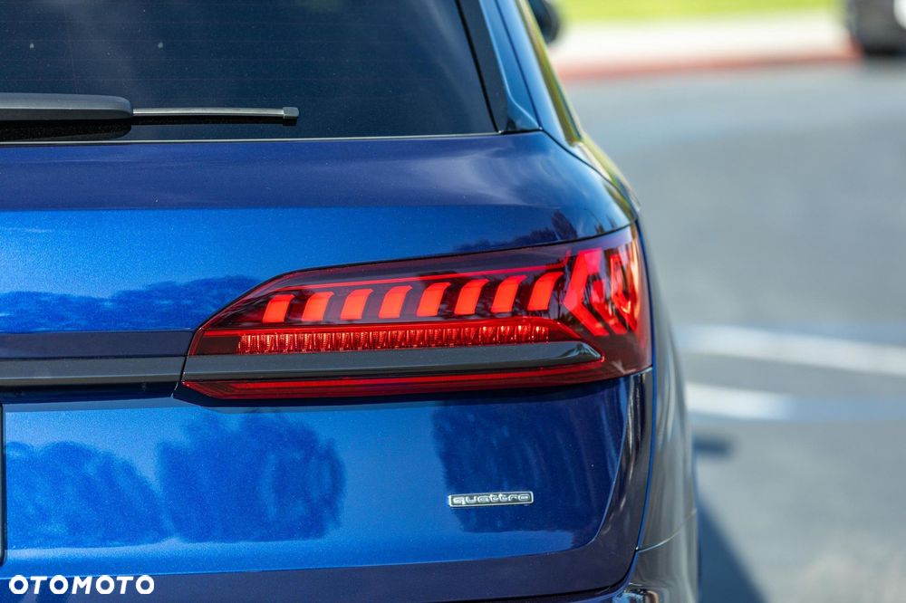 Audi Q7 - 14