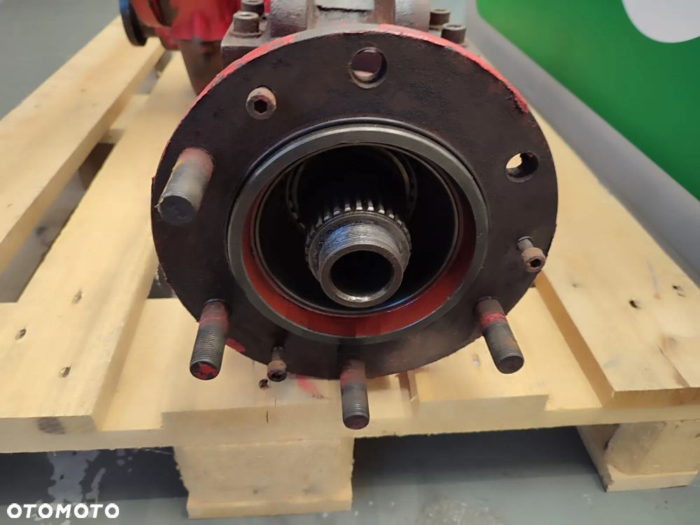 Wspornik mostu 5859M8 0037L Schaffer 690 T - 9