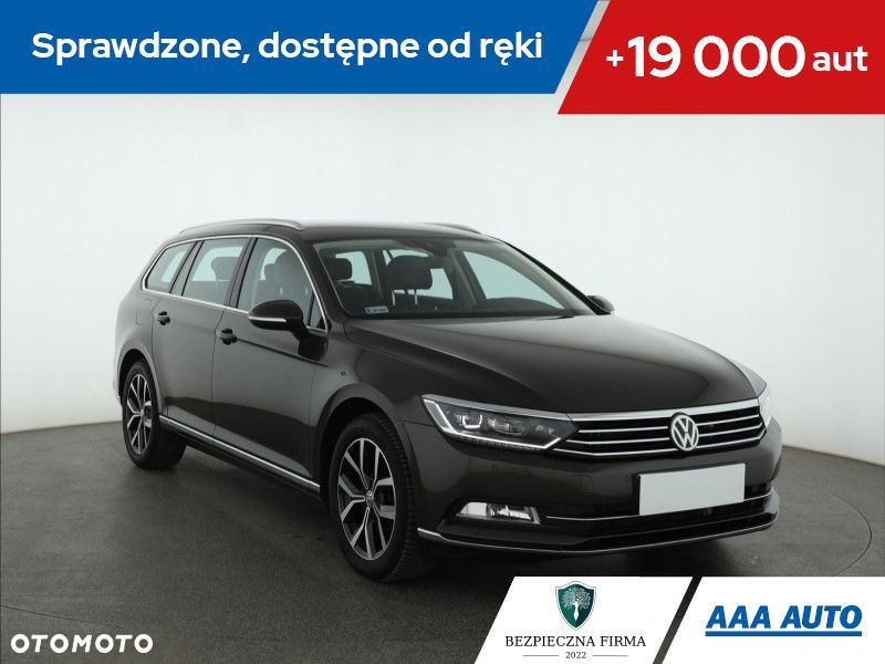 Volkswagen Passat Variant - 2